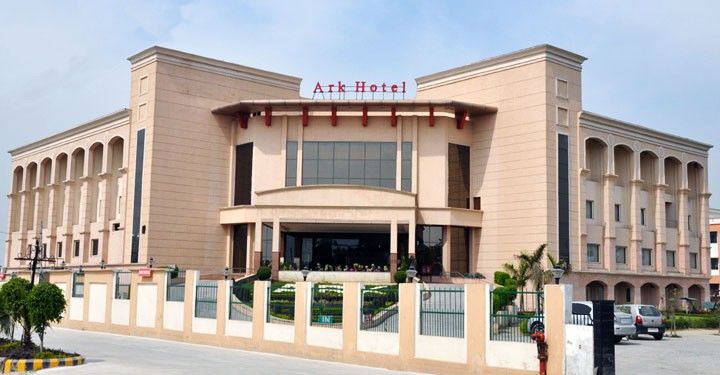 Hotel Ark Continental Rudrapur Exteriör bild